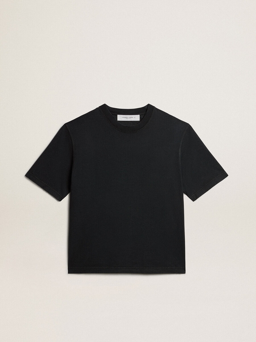 t-shirt i tvättad svart med omvänd logotyp på baksidan - jersey capsule