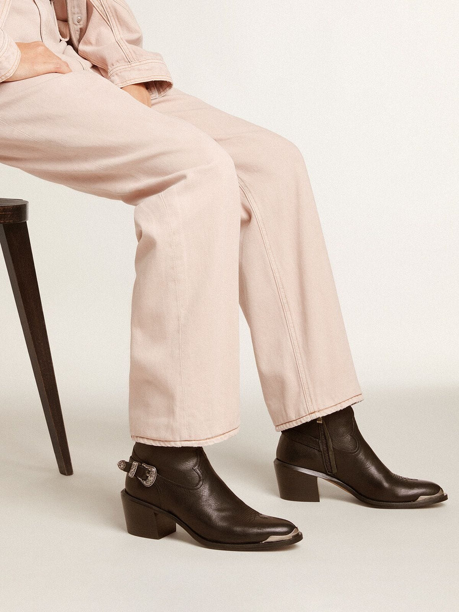 patty ankelboots i svart läder
