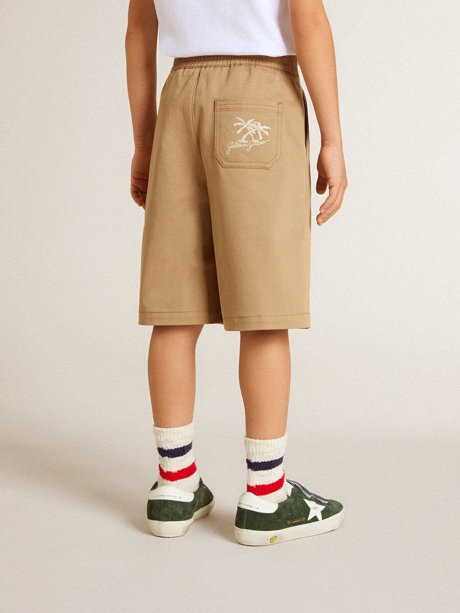 pojkshorts i beige bomull