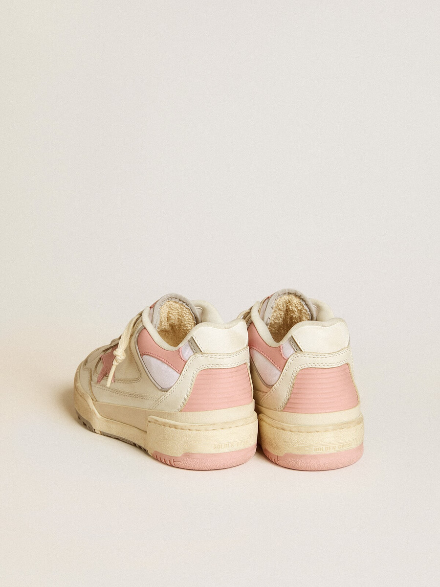 herr forty2 med rosa stjärna och vit läderhälflik