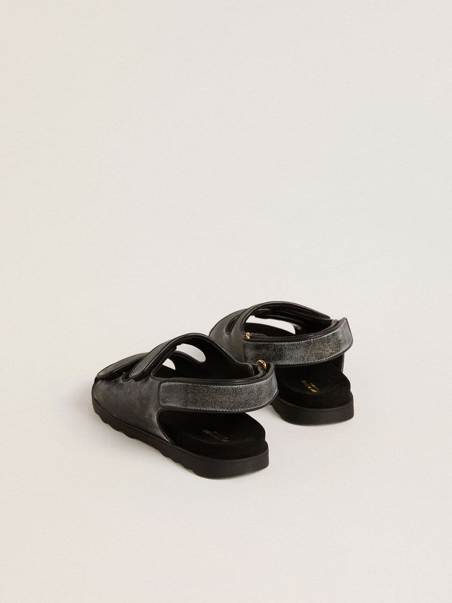 noa junior sandaler i slitet svart läder