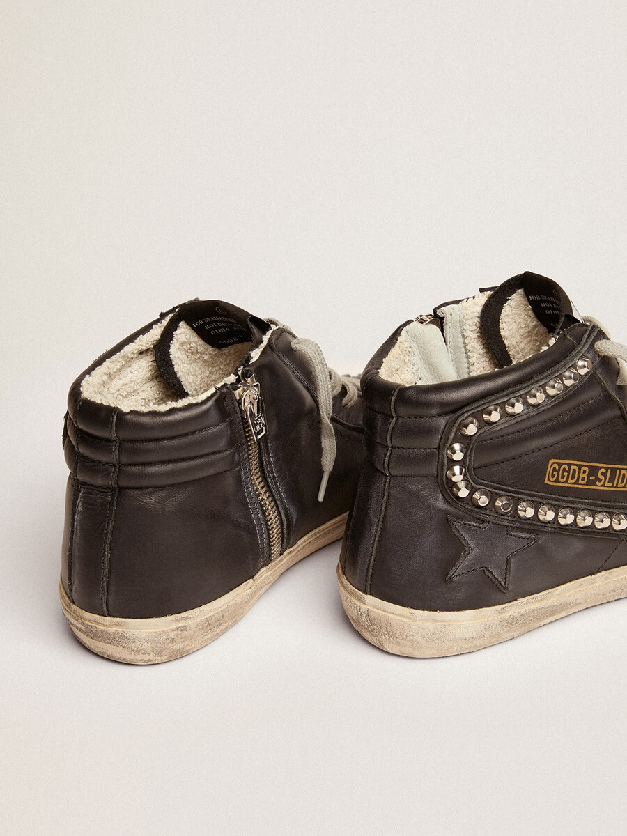 dam slide höga sneakers med nitar