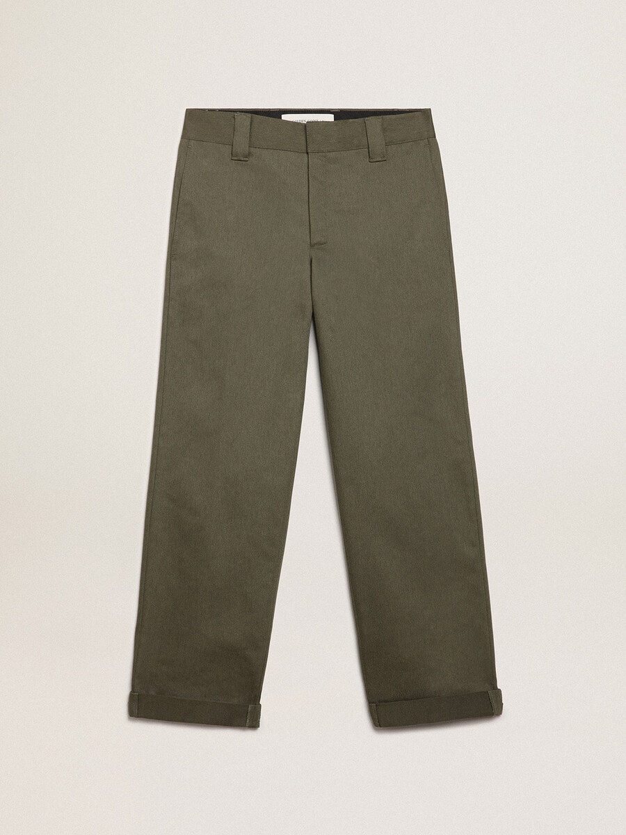 militärgröna chinos från golden collection