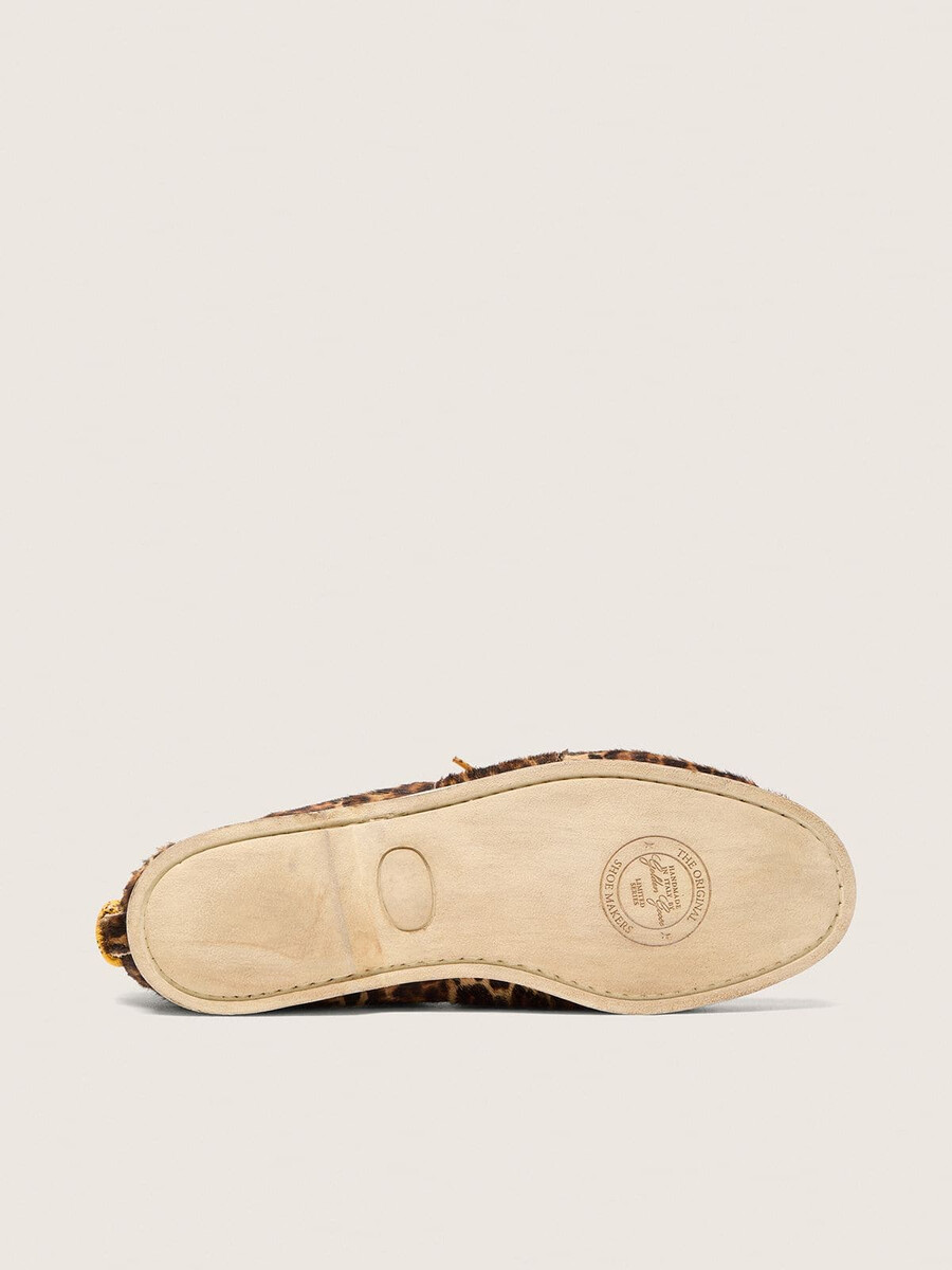 damloafers med leopardmönster och ponnyskinn från cruise