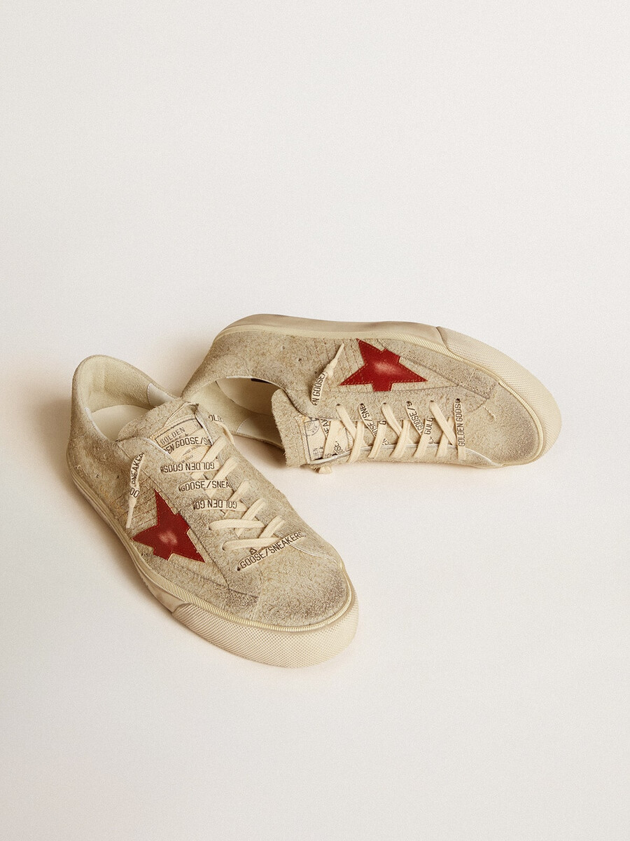 herrskor super-star ltd i grå mocka med röd läderstjärna