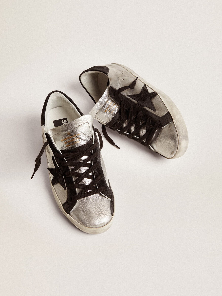 dam super-star sneakers i silverfärgat läder