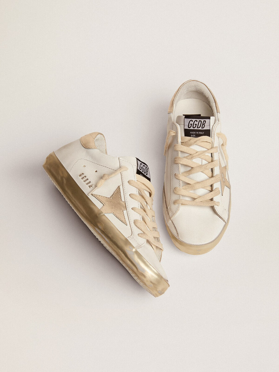 dam super-star sneakers med guldrävmönster