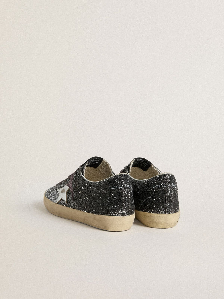 dam super star med glitter ovandel och silverfärgad metallisk läderstjärna