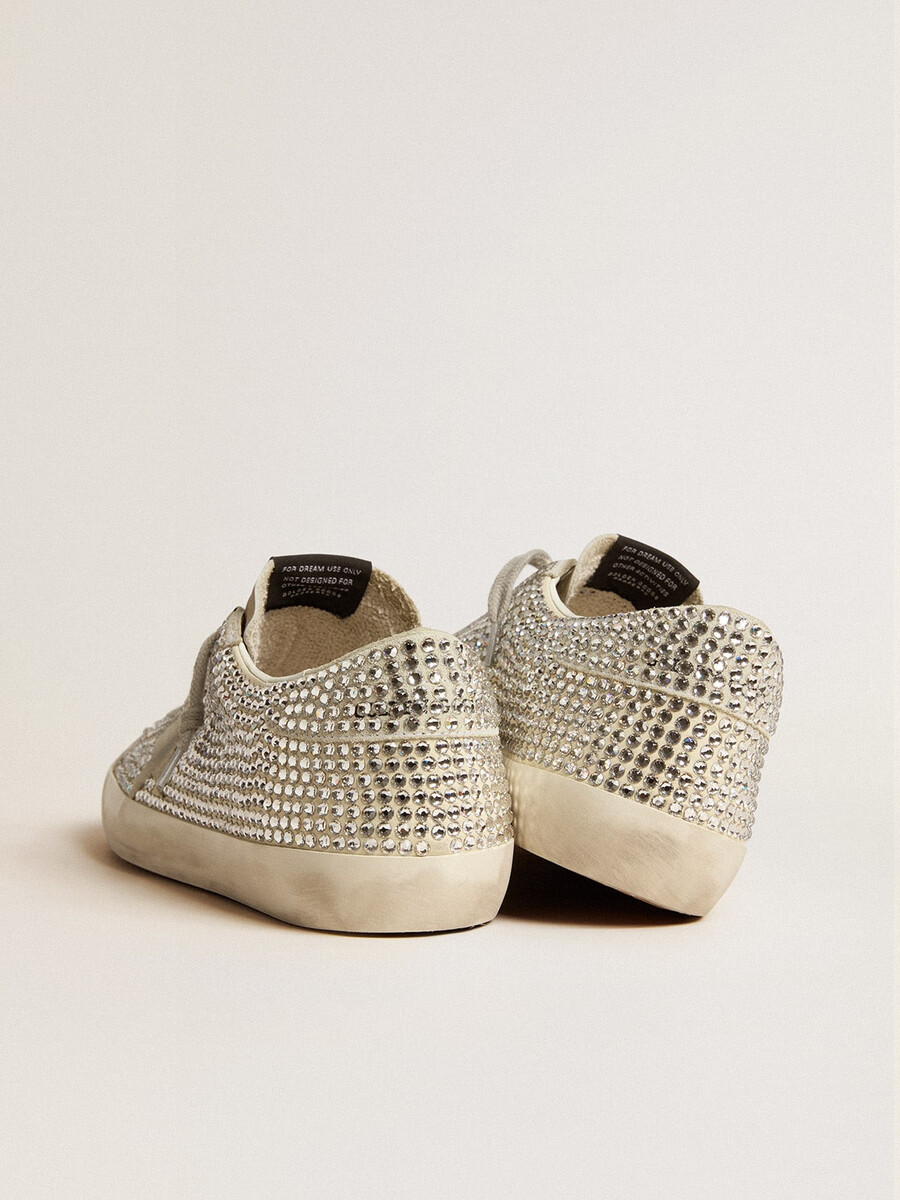 superstjärna i nubuck med swarovski-kristaller och isgrå mockastjärna