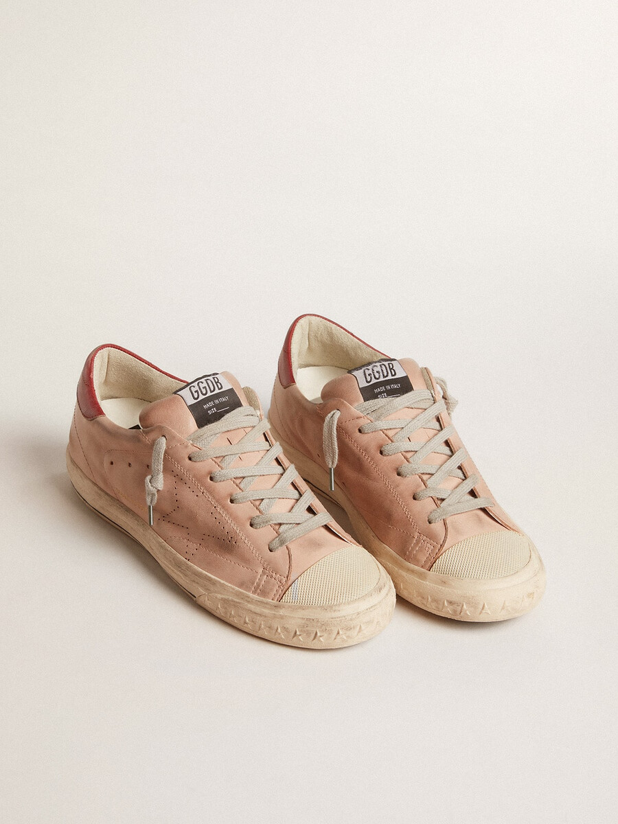 superstar ltd i rosa nubuck med perforerad stjärna och läderhälflik