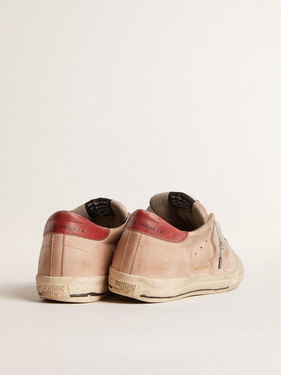 superstar ltd i rosa nubuck med perforerad stjärna och läderhälflik