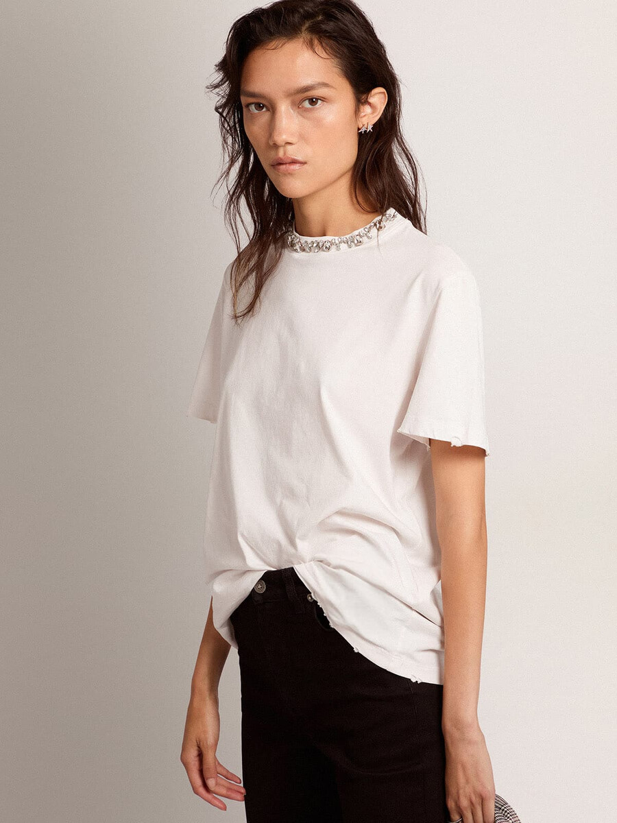 vit t-shirt med cabochonkristaller för kvinnor