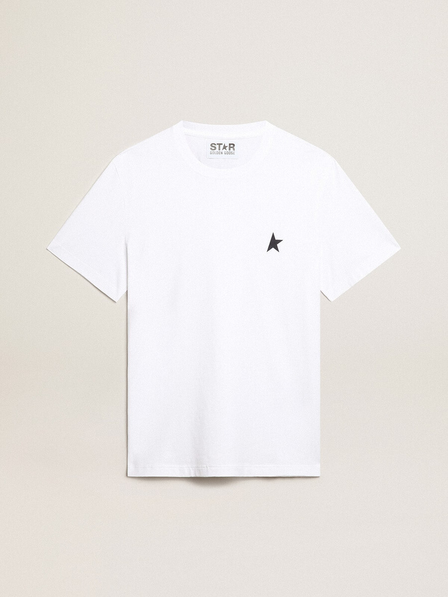 vit t-shirt för kvinnor med mörkblå stjärna framtill