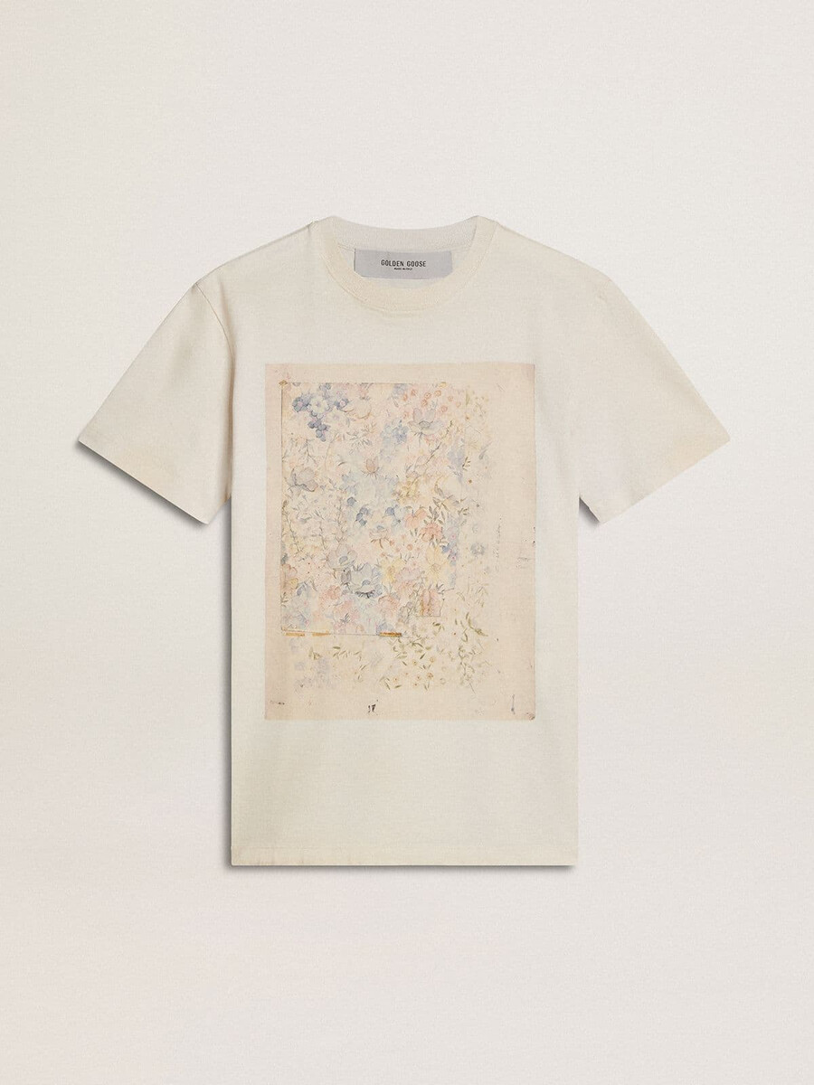 vit t-shirt med blommigt tryck för kvinnor